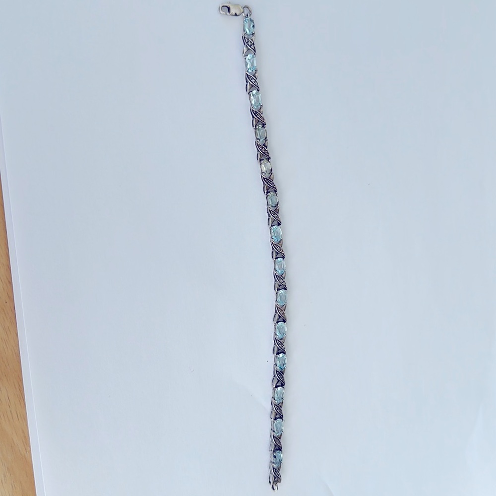 Silver and Aqua Marine like ladies bracelet